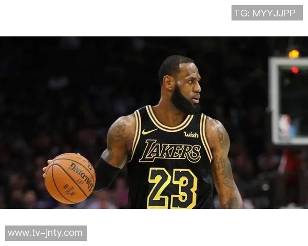 东契奇坚定表示本赛季目标是赢得总冠军全队齐心向前冲