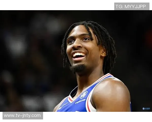 马克西全场发力24投9中砍下27分4篮板8助攻2盖帽并命中5记三分球