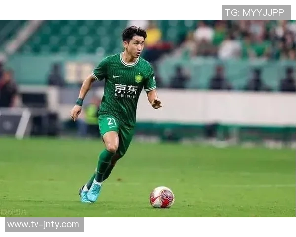 张源告别北京国安下赛季有望加盟深圳新鹏城开启新篇章