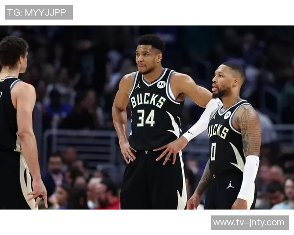 NBA杯历史战绩揭秘雄鹿强势领跑湖人紧随其后奇才惨遭垫底